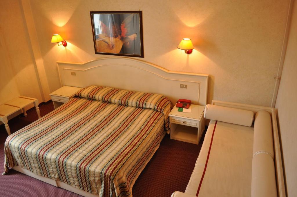 מונטה קטיני טרמה Hotel Ercolini & Savi חדר תמונה